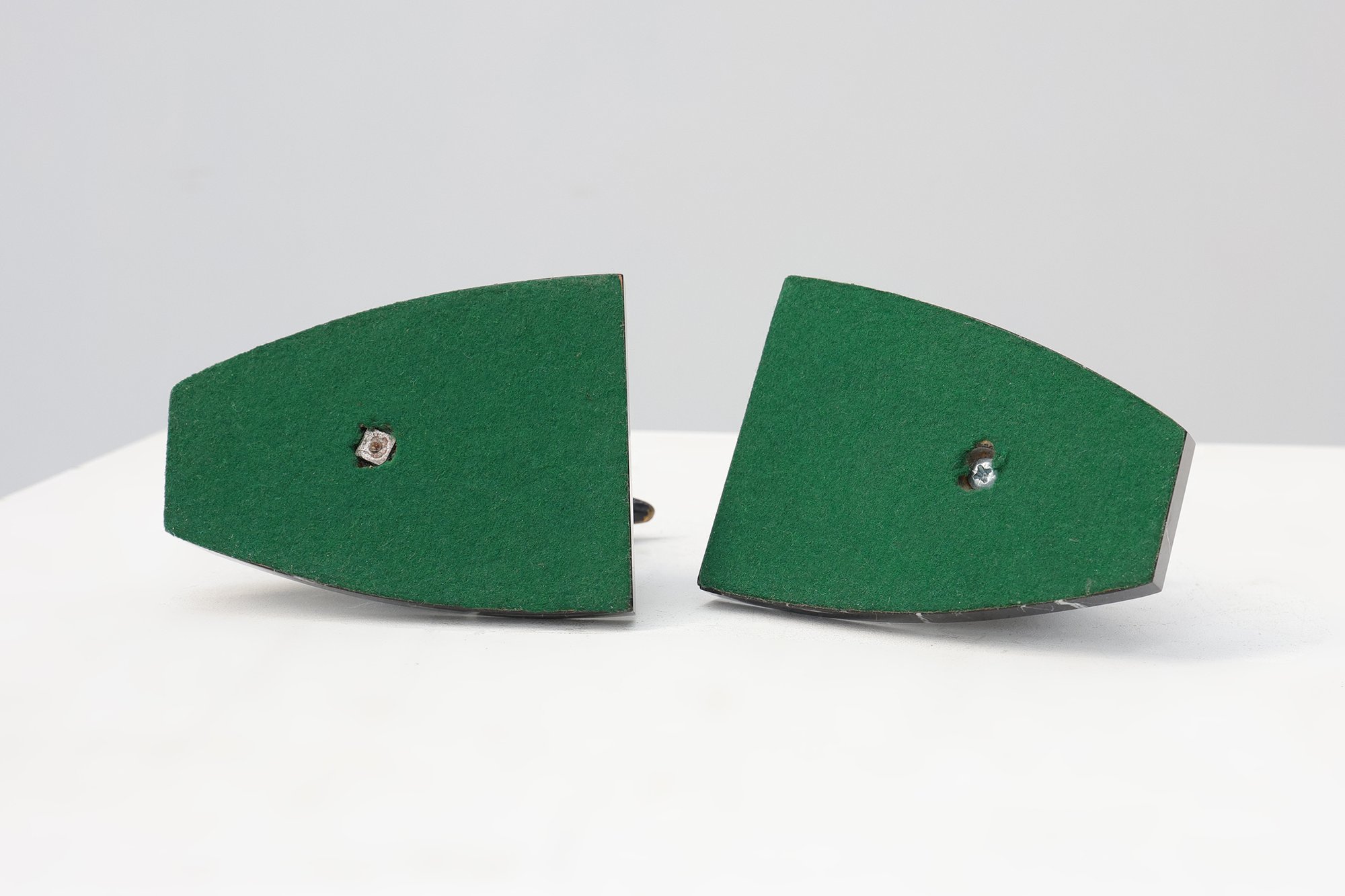 Pair of Art Deco Geese Bookends on Black Marble Bases, France, 1920thumbnail