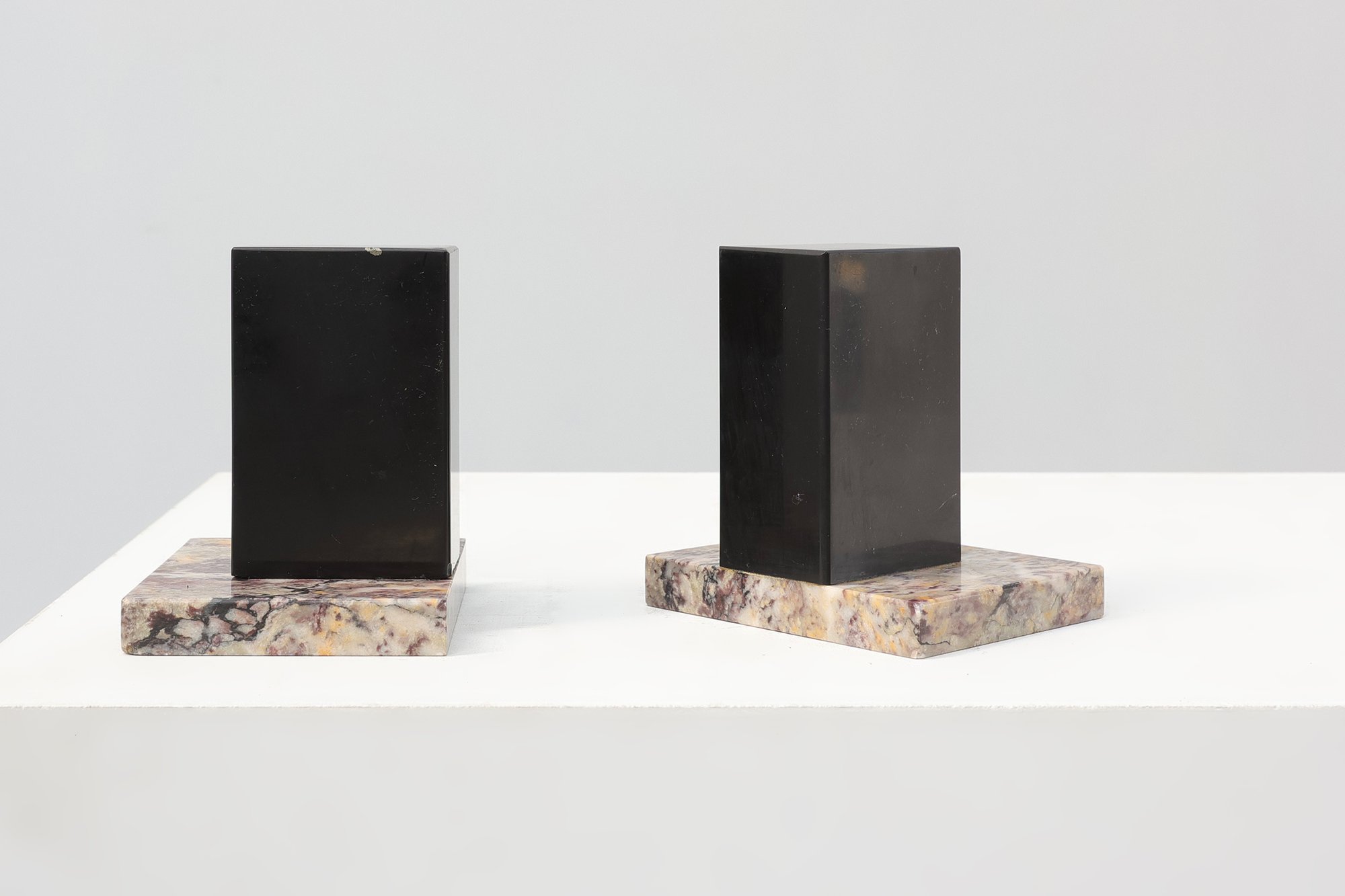 Pair of Art Deco Bookends in Black Metal and Veined Marble, Belgium, 1920thumbnail