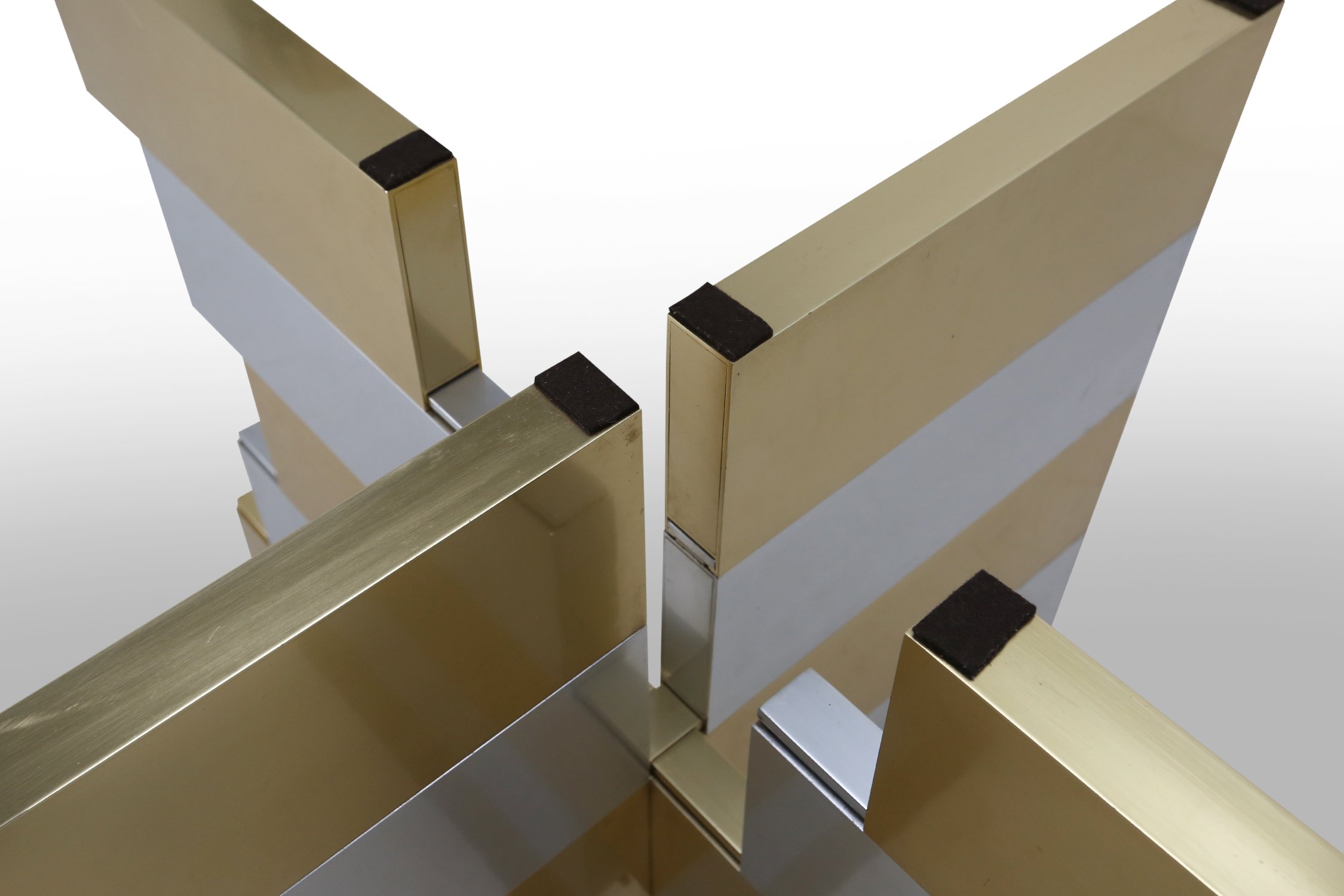 Postmodern dining table in the manner of Paul Evans, 1970sthumbnail