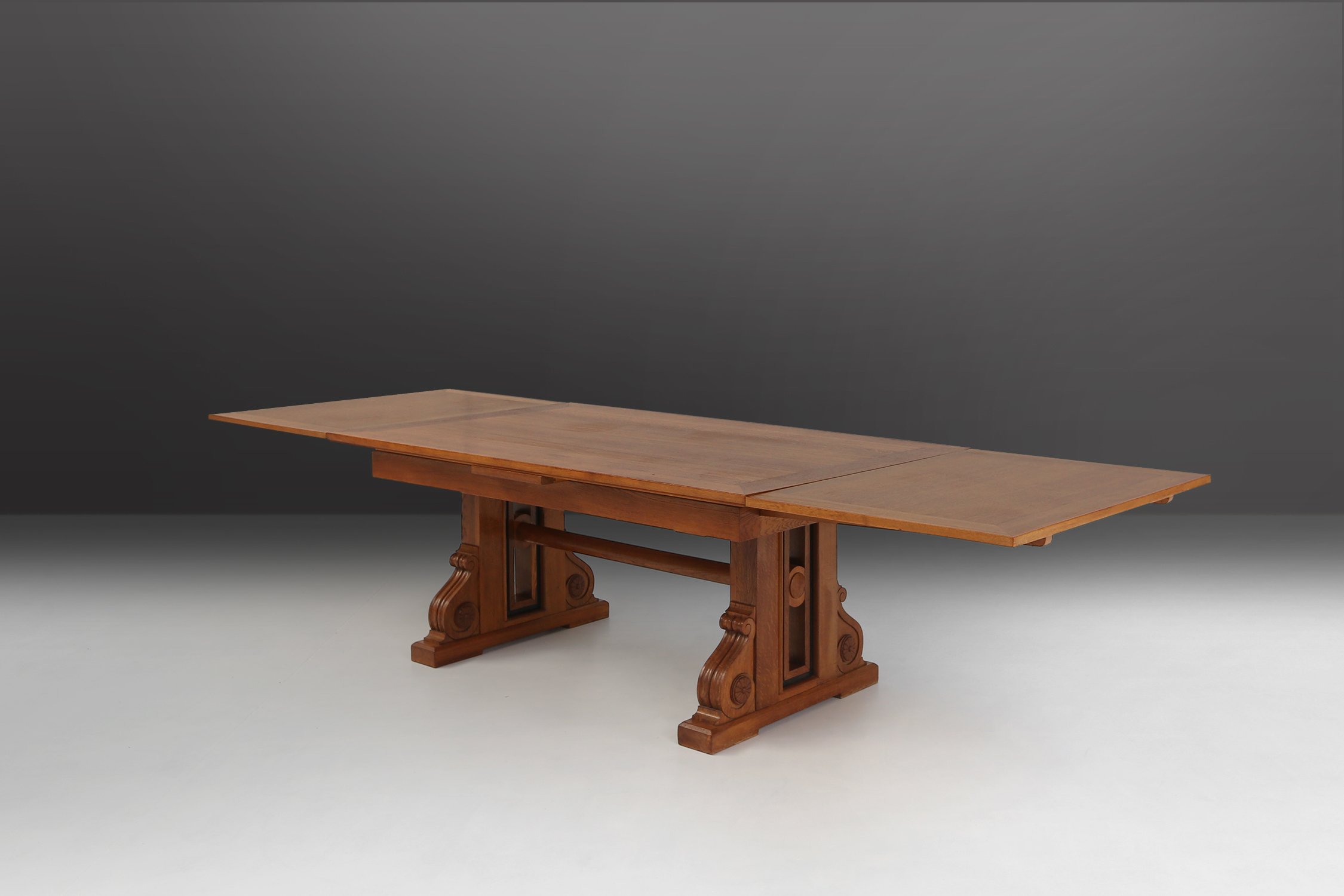 Extendable Art Deco Dining Table in full oak, 1940sthumbnail